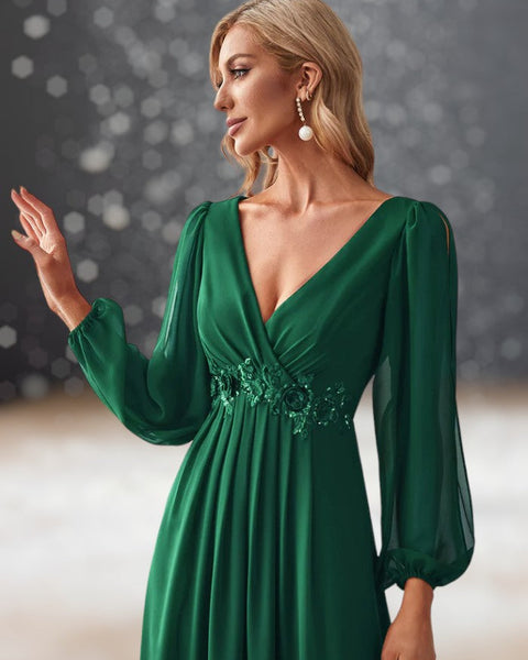 Robe de Cocktail Mariage Vert Émeraude détails fleurs
